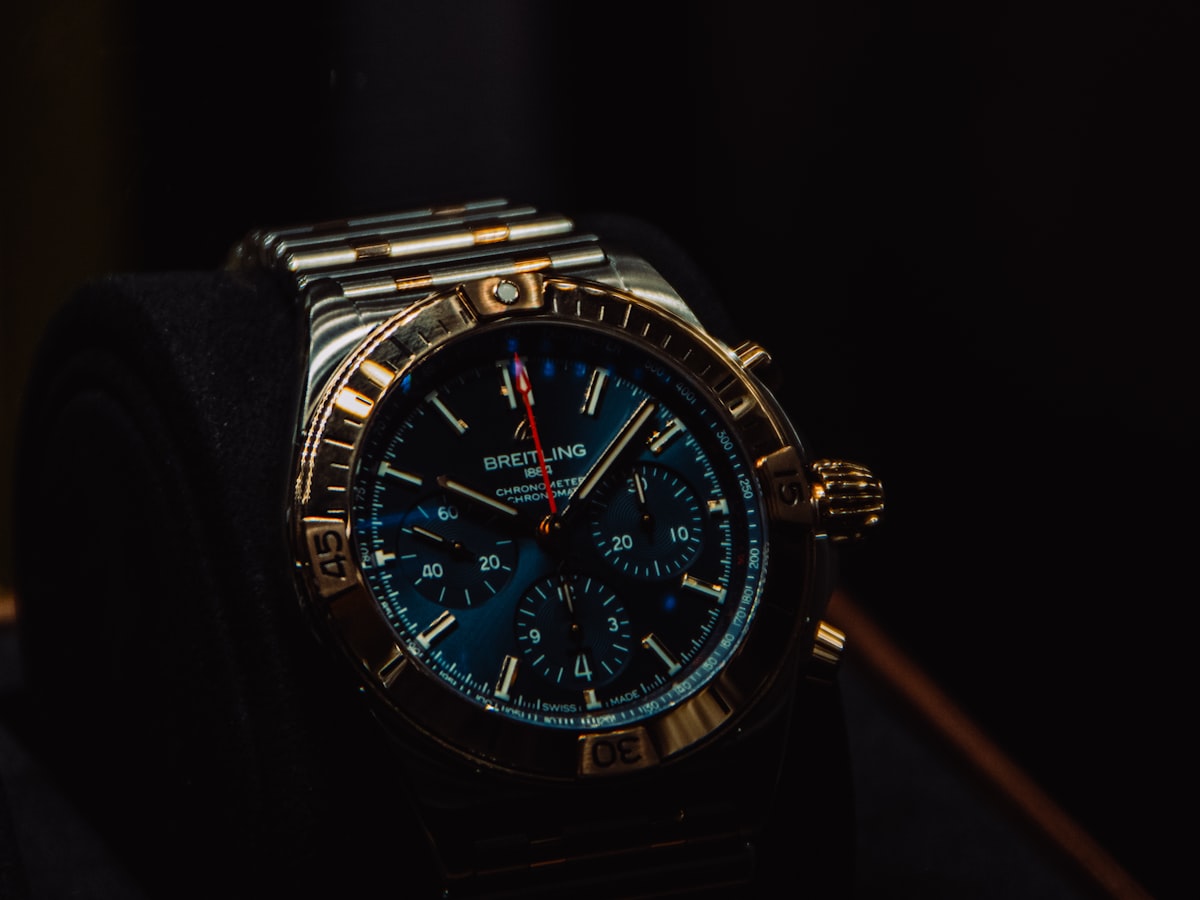 Watches & Jewellery